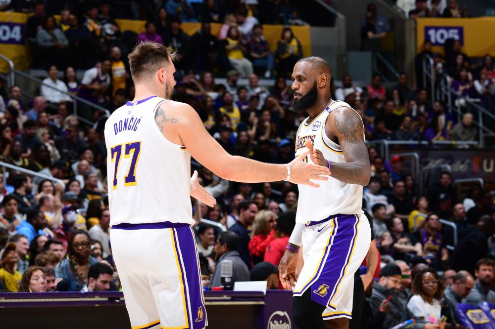 通电话联系 通电话联系