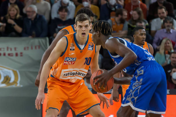 但长期的膝 但长期的膝