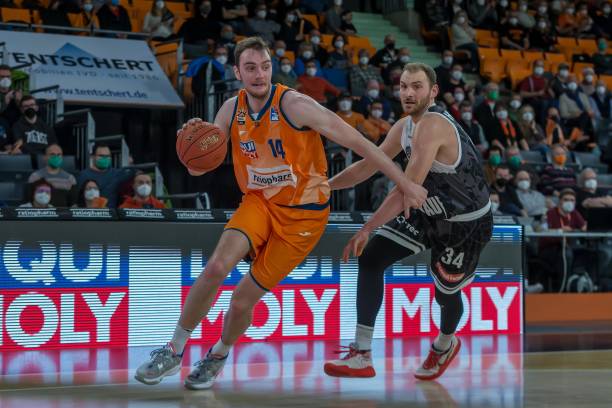 背后的深层 背后的深层