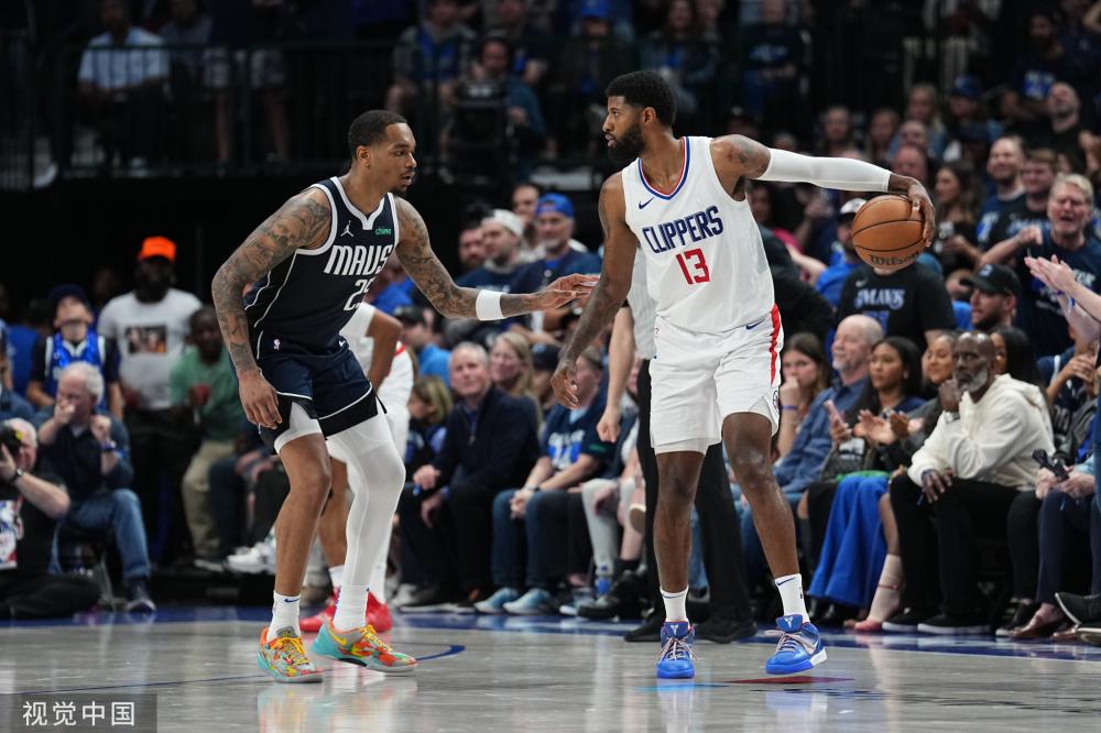 他在比赛中 他在比赛中