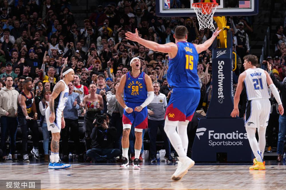 移动端观看 移动端观看